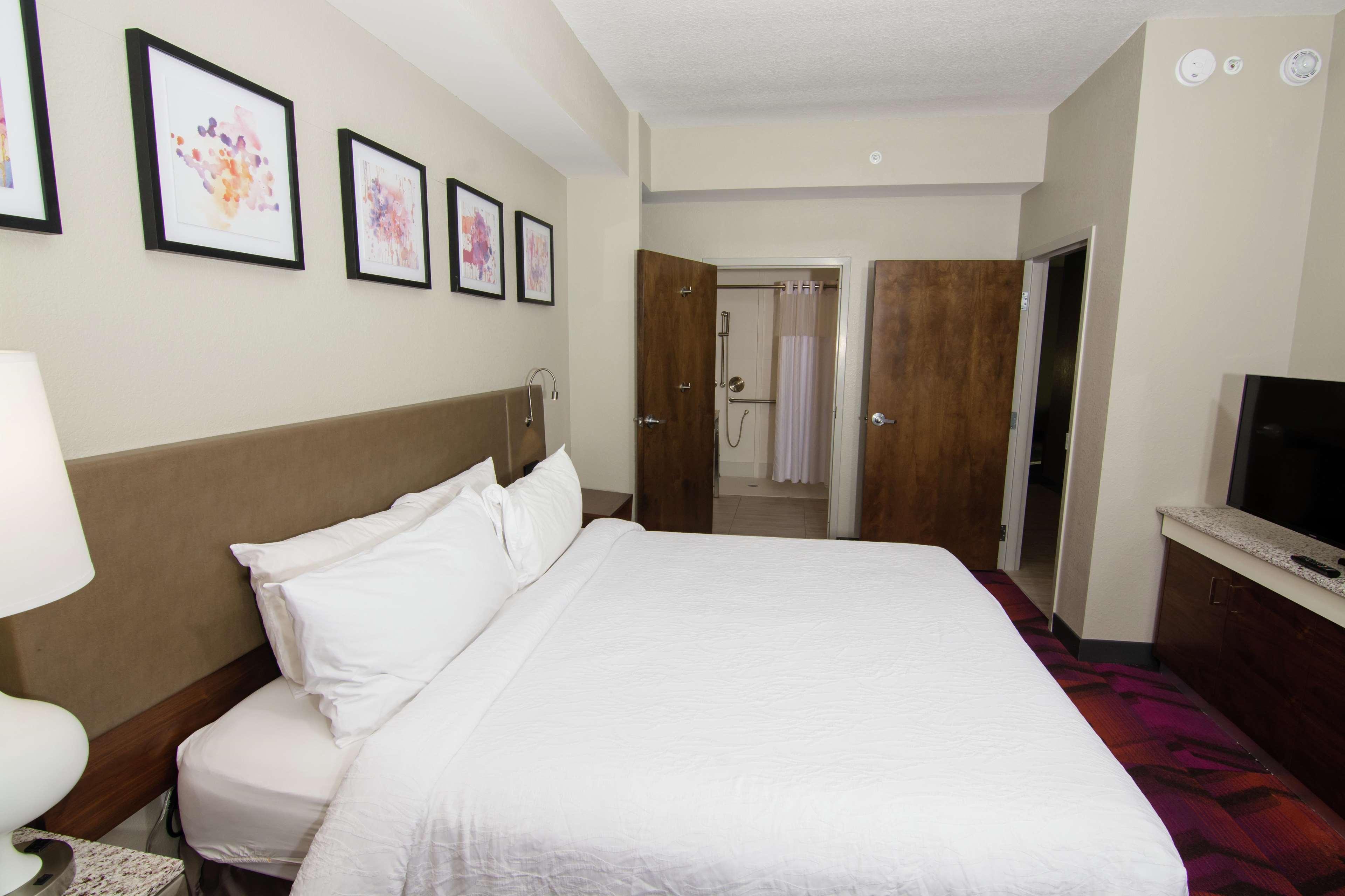 Hilton Garden Inn Tampa Suncoast Parkway Lutz Bagian luar foto