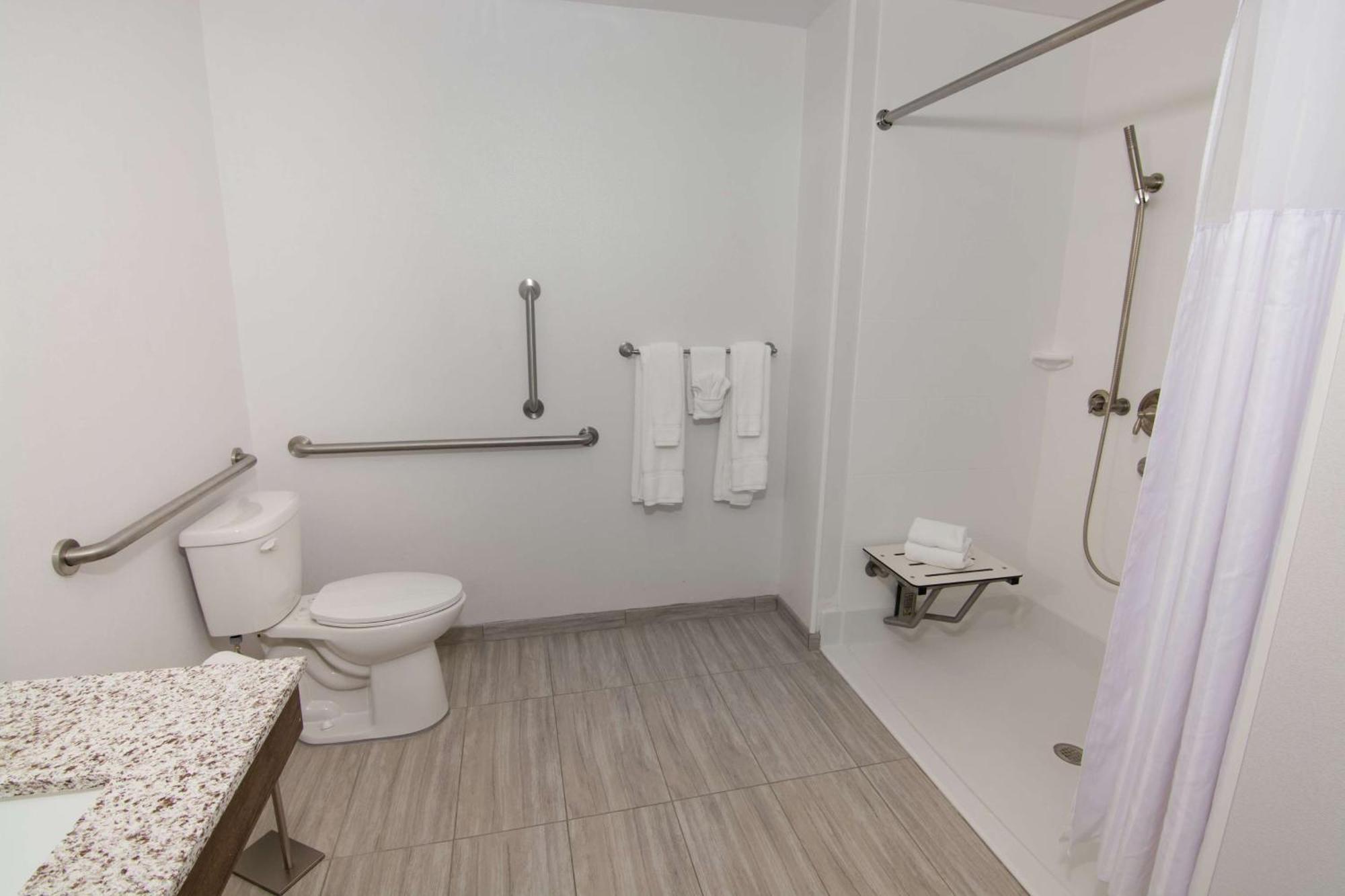 Hilton Garden Inn Tampa Suncoast Parkway Lutz Bagian luar foto