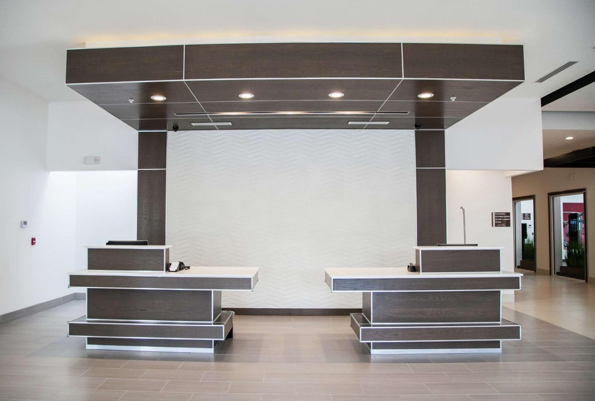 Hilton Garden Inn Tampa Suncoast Parkway Lutz Bagian luar foto
